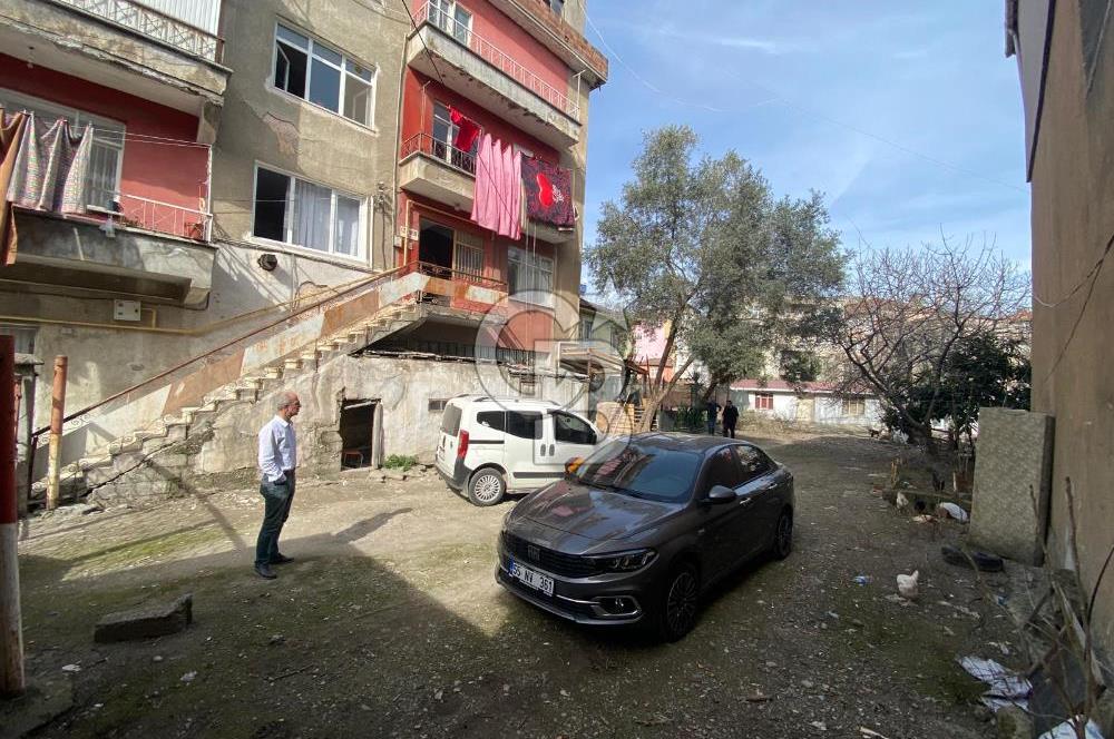 CB. AMAZON'DAN BAFRA MEYDANDA KİRALIK ARSA