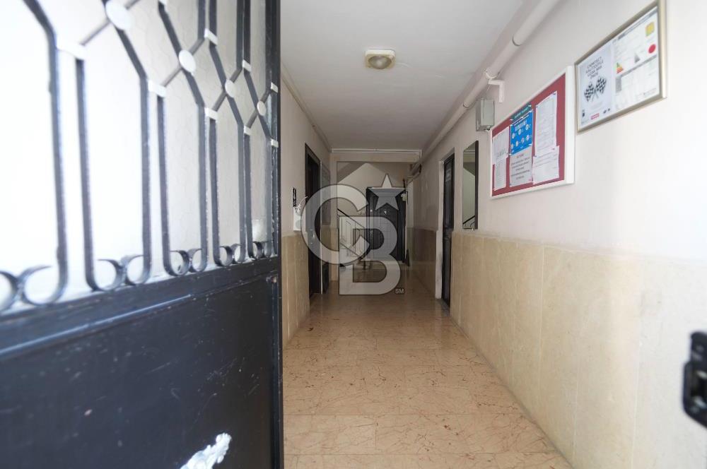GÜZELYALI'DA SİTE İÇİ DENİZ MANZARALI 3+1 SATILIK DAİRE