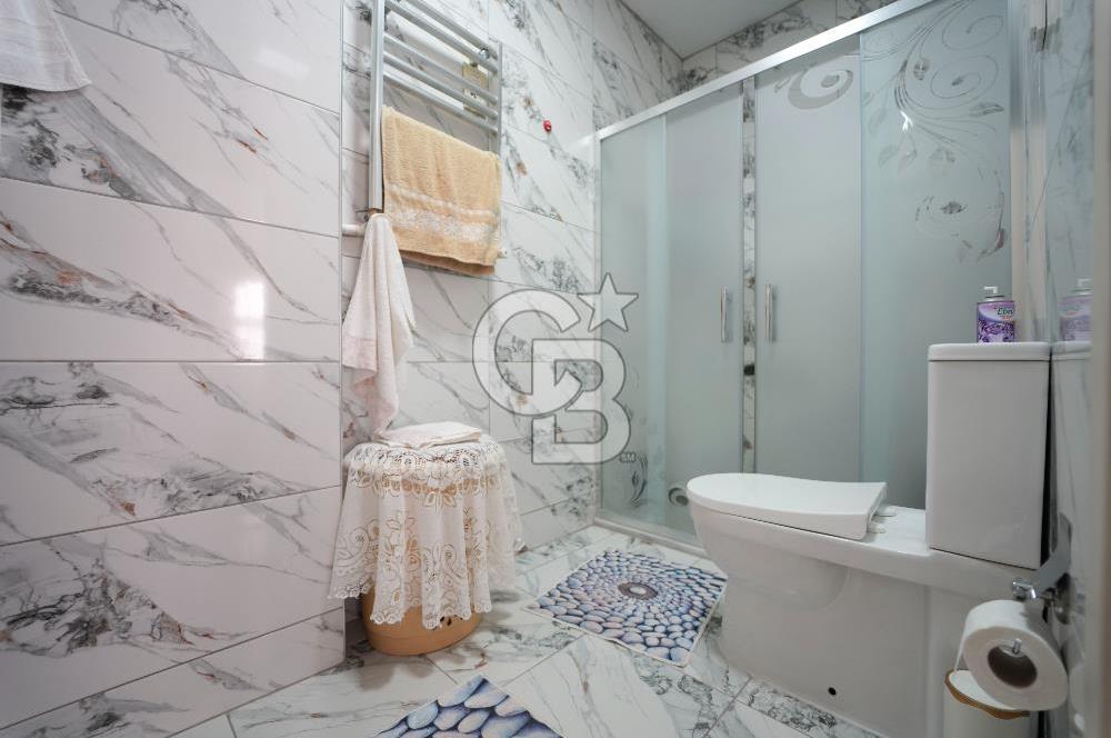 GÜZELYALI'DA SİTE İÇİ DENİZ MANZARALI 3+1 SATILIK DAİRE
