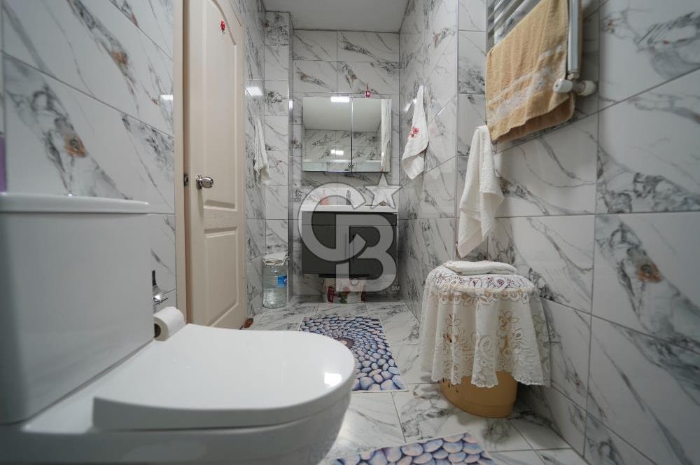 GÜZELYALI'DA SİTE İÇİ DENİZ MANZARALI 3+1 SATILIK DAİRE