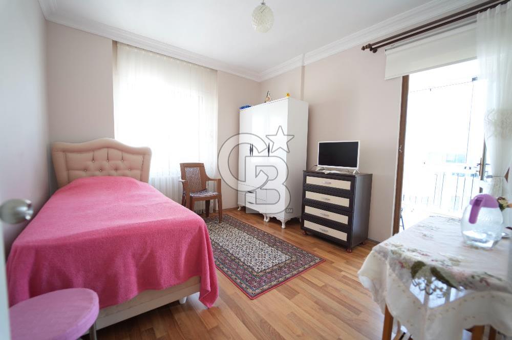 GÜZELYALI'DA SİTE İÇİ DENİZ MANZARALI 3+1 SATILIK DAİRE