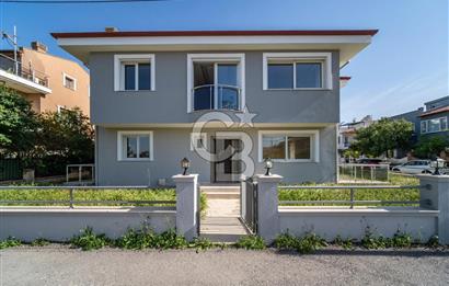 İZMİR URLA SATILIK 4+1 GENİŞ VİLLA 