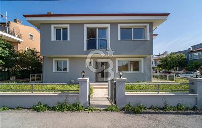 İZMİR URLA SATILIK 4+1 GENİŞ VİLLA 