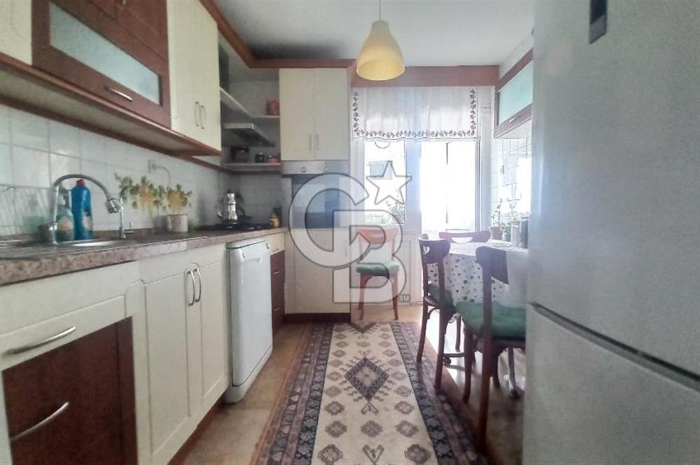 Bölge Metroya Yürüme Mesafesinde Satılık 3+1 Arakat Daire
