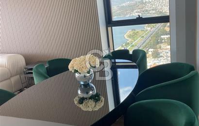 İzka Port’ta 4+1 Deniz Manzaralı 300m2 Satılık Daire
