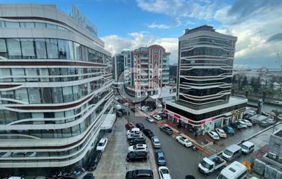 GENÇLİK PARKINDA LİV HASTAHANESİNE CEPHE SATILIK 2+1 DAİRE