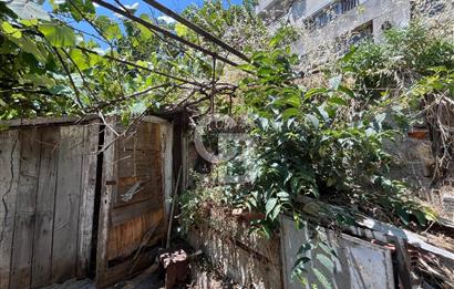 Boğazın ve Bahçenin Keyfi Bir Arada! Ortaköy'de Manzaralı 3+2 Daire