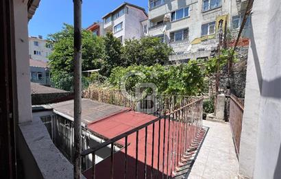Boğazın ve Bahçenin Keyfi Bir Arada! Ortaköy'de Manzaralı 3+2 Daire