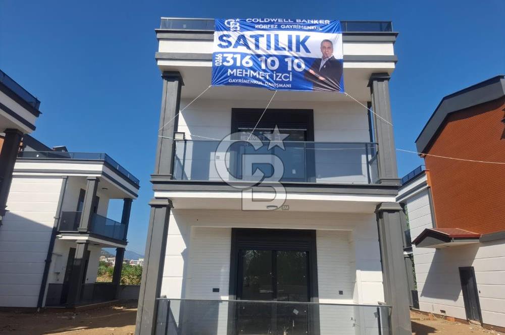 EDREMİT HAMİDİYE MAHALLESİNDE SATILIK VİLLA