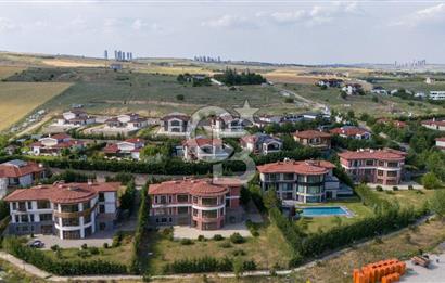 CAPITAL COUNTRY LIFE VİLLA'LARINDA NATAMAM SATILIK 5+2 VİLLA