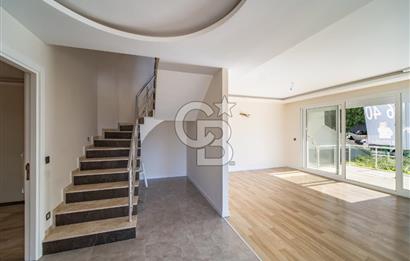 İZMİR URLA SATILIK 4+1 GENİŞ VİLLA 