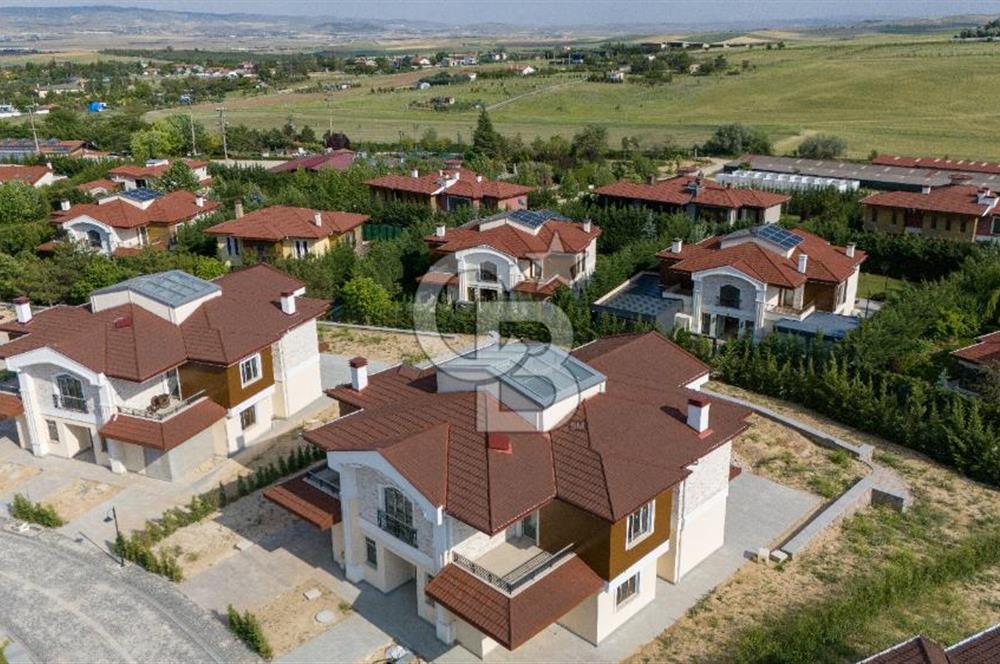 CAPITAL COUNTRY LIFE VİLLA'LARINDA NATAMAM SATILIK 5+2 VİLLA