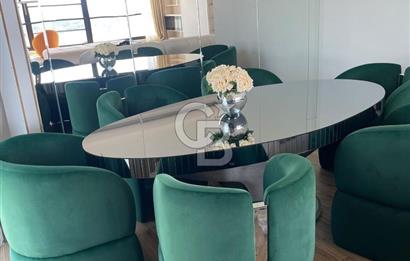 İzka Port’ta 4+1 Deniz Manzaralı 300m2 Satılık Daire