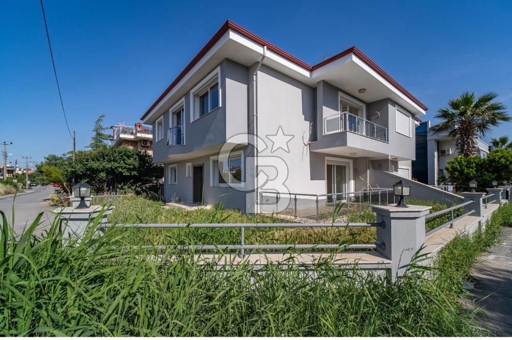 İZMİR URLA SATILIK 4+1 GENİŞ VİLLA 