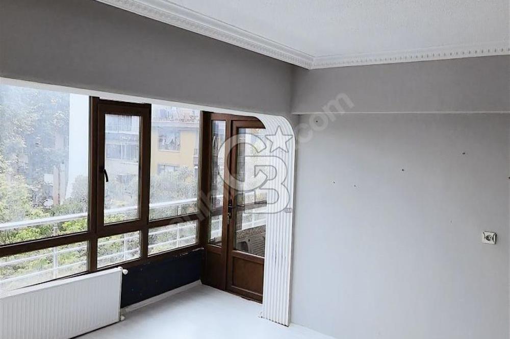 Ankara Yenimahalle Çarşı Mahallesi Sevgi Sokak'ta Satılık 4+1 Dubleks Daire