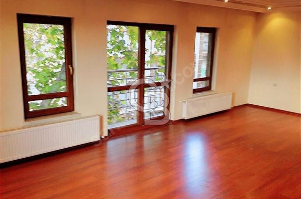 Ankara Yenimahalle Çarşı Mahallesi Sevgi Sokak'ta Satılık 4+1 Dubleks Daire