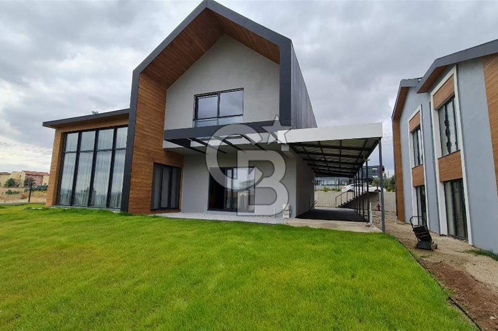 Mogan Gölüne Nazır Butik Ultra Lüks Villa Sitesi-ROYALS MOGAN