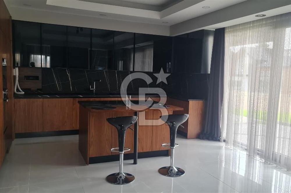 Mogan Gölüne Nazır Butik Ultra Lüks Villa Sitesi-ROYALS MOGAN