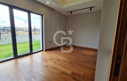 Mogan Gölüne Nazır Butik Ultra Lüks Villa Sitesi-ROYALS MOGAN