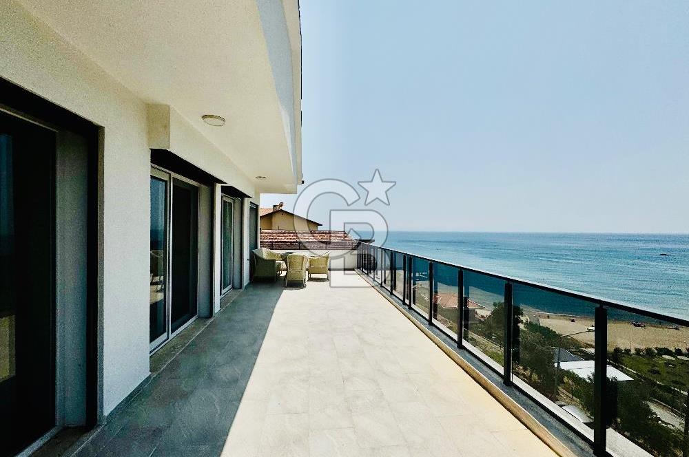Yoncaköyde Eşsiz Panoramik Deniz Manzaralı Özel Havuzlu Villa 