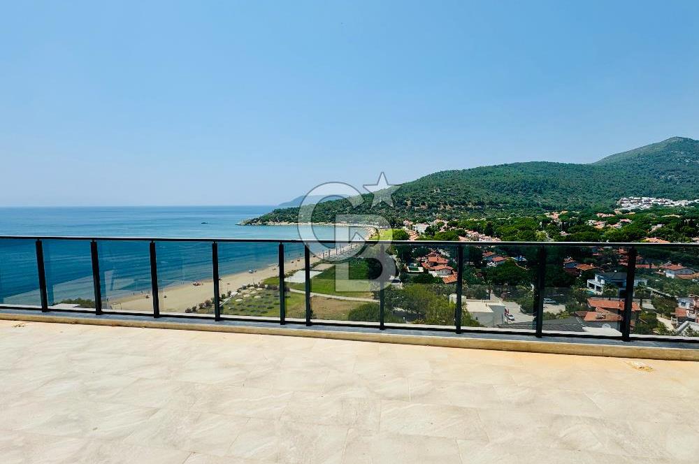 Yoncaköyde Eşsiz Panoramik Deniz Manzaralı Özel Havuzlu Villa 
