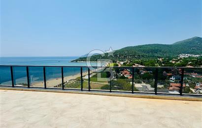 Yoncaköyde Eşsiz Panoramik Deniz Manzaralı Özel Havuzlu Villa 