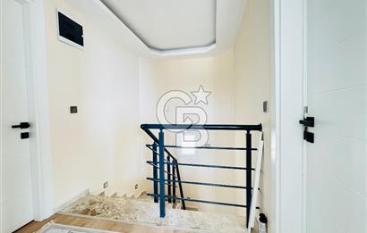 Yoncaköyde Eşsiz Panoramik Deniz Manzaralı Özel Havuzlu Villa 