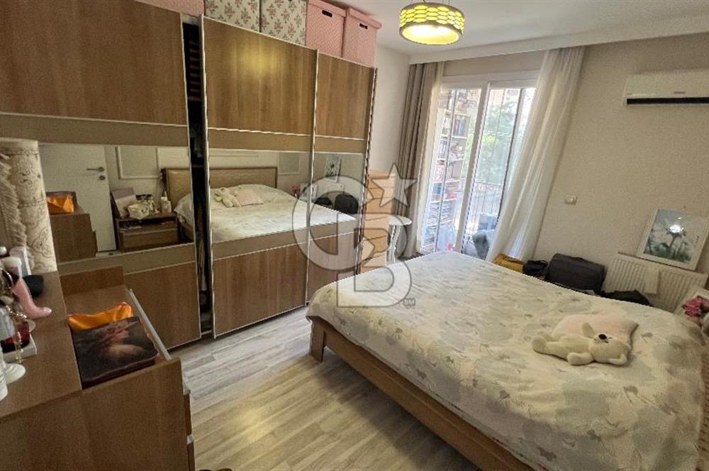 Bornova Veranova Sitesi’nde 2+1 Satılık Bahçeli Dubleks Daire 
