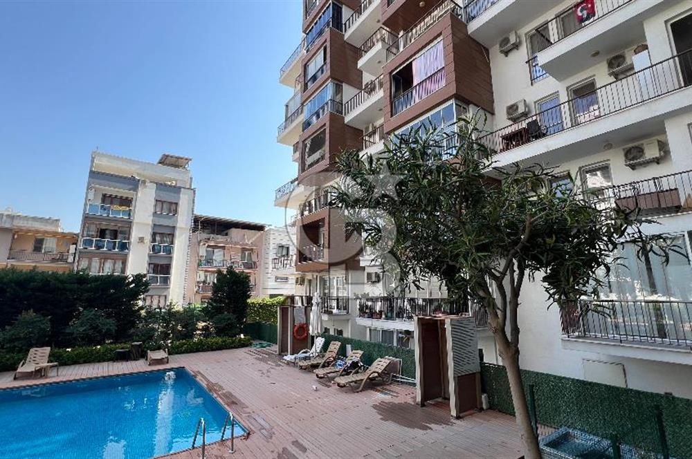 Bornova Veranova Sitesi’nde 2+1 Satılık Bahçeli Dubleks Daire 