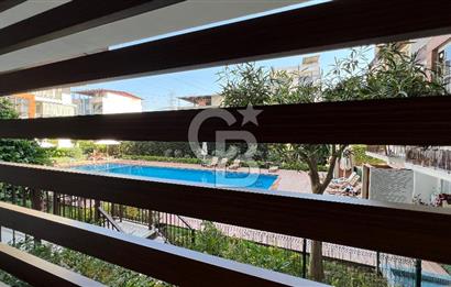 Bornova Veranova Sitesi’nde 2+1 Satılık Bahçeli Dubleks Daire 