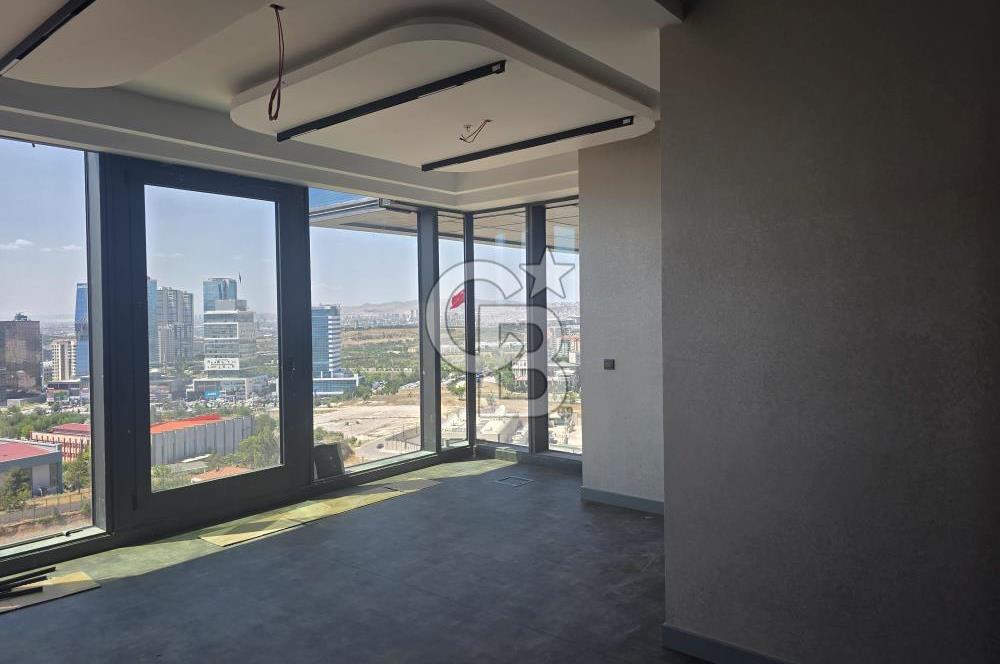 ANKARA ÇUKURAMBAR CUBES'DE İÇİ ÖZEL YAPILI 1+0 SATILIK OFİS