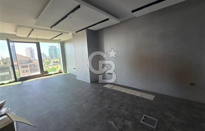 ANKARA ÇUKURAMBAR CUBES'DE İÇİ ÖZEL YAPILI 1+0 SATILIK OFİS