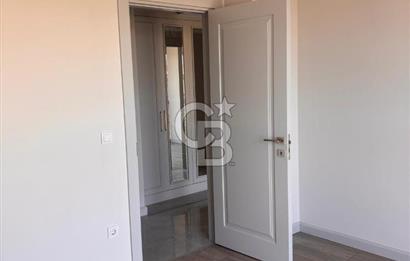 Topkapı Suryapı da çok ferah manzaralı 2+1 sıfır daire