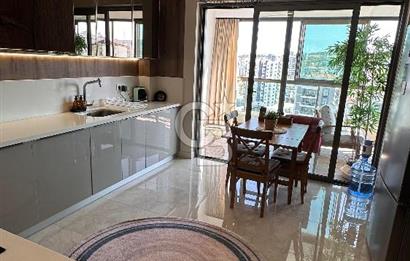 BAĞLICA NİRVANA SİTESİNDE 178m2 KİRALIK 4+1 DAİRE