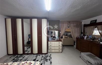 ÇEŞME ALAÇATI KALBİNDE EŞSİZ LOKASYONDA DEVREN KİRALIK MAĞZA