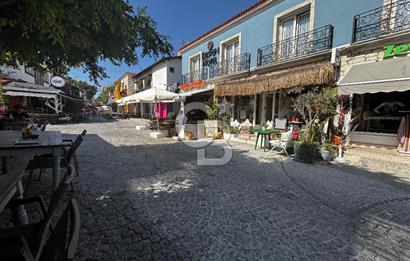 ÇEŞME ALAÇATI KALBİNDE EŞSİZ LOKASYONDA DEVREN KİRALIK MAĞZA