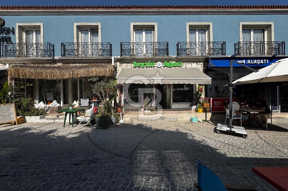 ÇEŞME ALAÇATI KALBİNDE EŞSİZ LOKASYONDA DEVREN KİRALIK MAĞZA