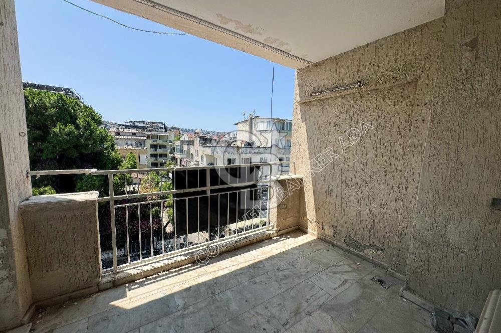 Kuşadası Türkmen'in Kalbinde Yatırıma Uygun Satılık 3+1 Daire