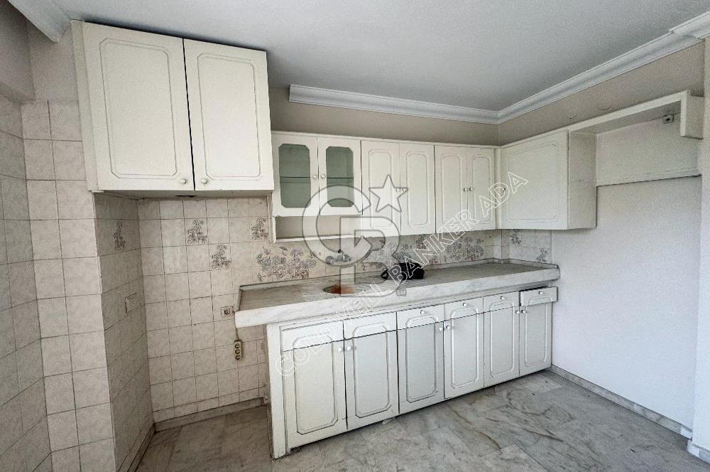 Kuşadası Türkmen'in Kalbinde Yatırıma Uygun Satılık 3+1 Daire