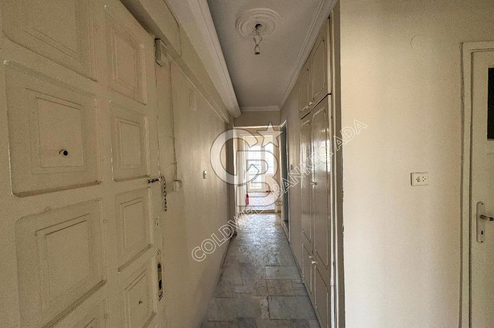 Kuşadası Türkmen'in Kalbinde Yatırıma Uygun Satılık 3+1 Daire