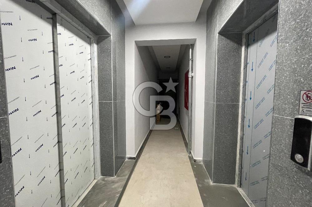 İZMİR BAYRAKLI MANSUROĞLU MAHALLESİ’NDE SATILIK 3+1 SIFIR ARA KAT LÜKS DAİRE
