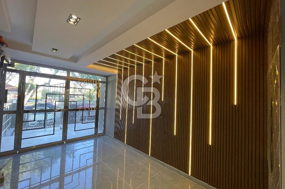İZMİR BAYRAKLI MANSUROĞLU MAHALLESİ’NDE SATILIK 3+1 SIFIR ARA KAT LÜKS DAİRE