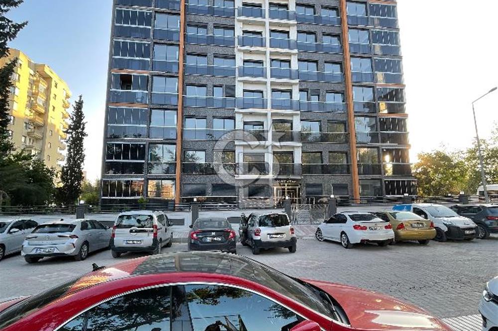 İZMİR BAYRAKLI MANSUROĞLU MAHALLESİ’NDE SATILIK 3+1 SIFIR ARA KAT LÜKS DAİRE
