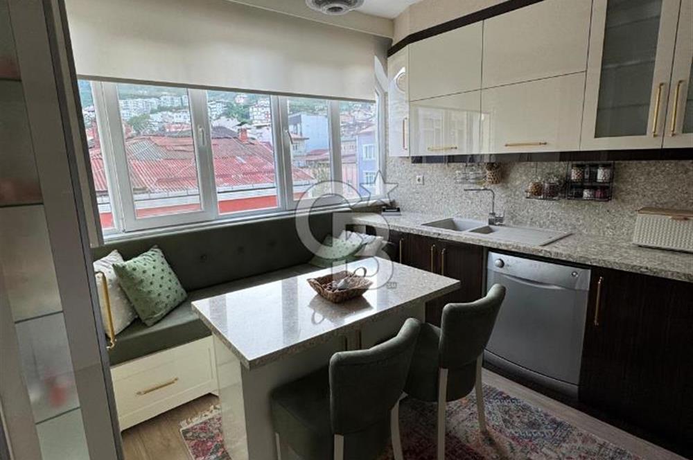 Şehir merkezinde 3 + 2 satılık daire