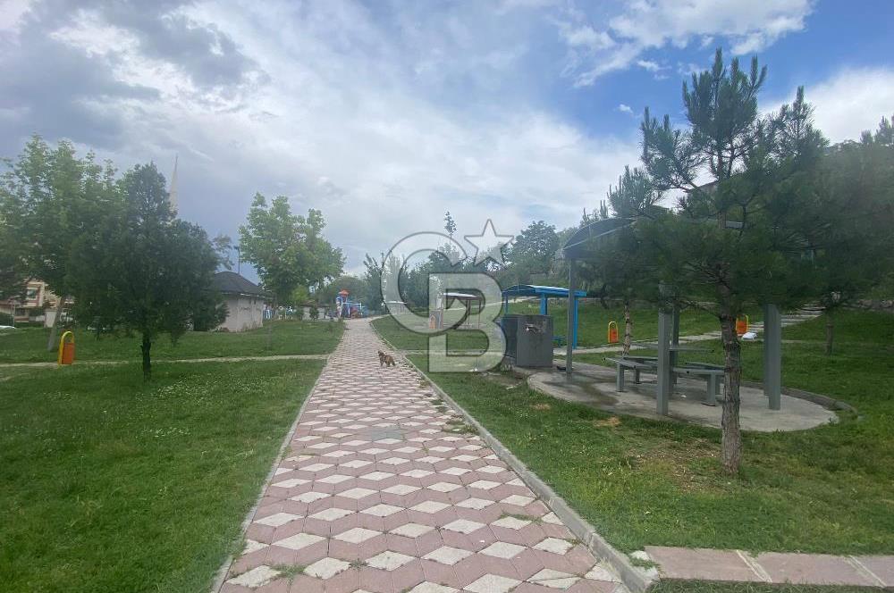 Etimesgut Süvari Mahallesinde Satılık Giriş kat Dublex 3+1 DAİRE