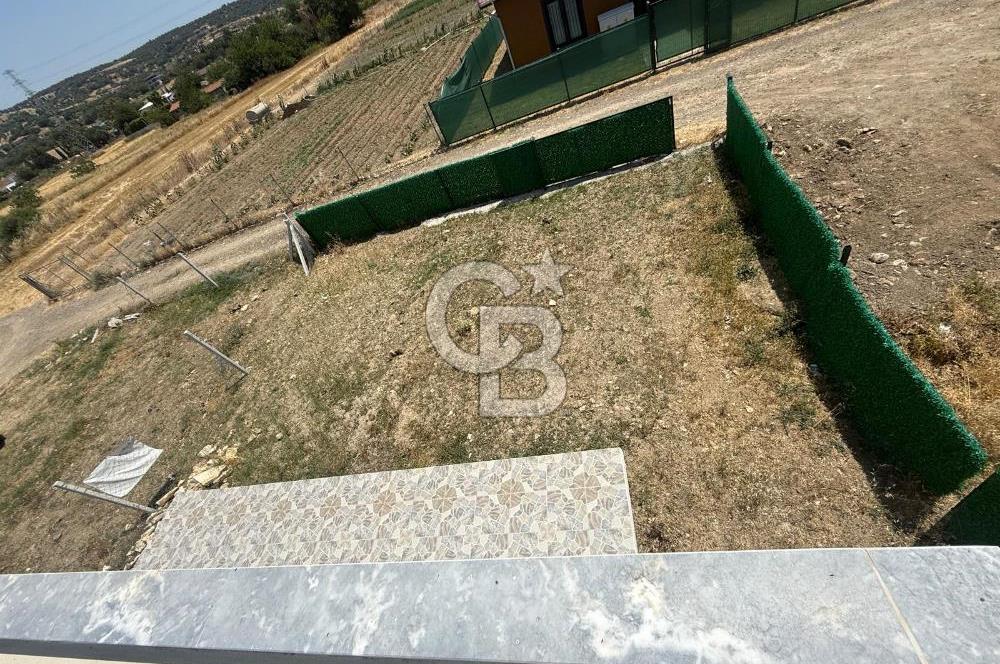 Yenifoça Gencelli Sahiline 1,3 km Yakın, Güneş Enerjili Fırsat Bahçeli Ev