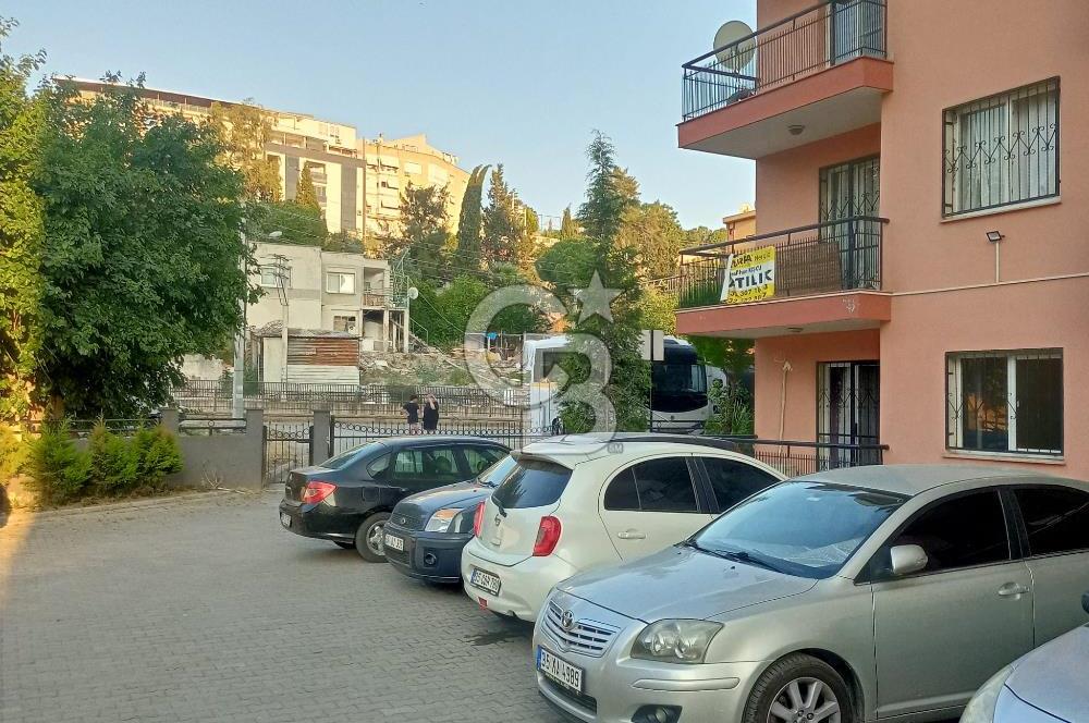 Karşıyaka Fırsat Geniş Kiralık Daire