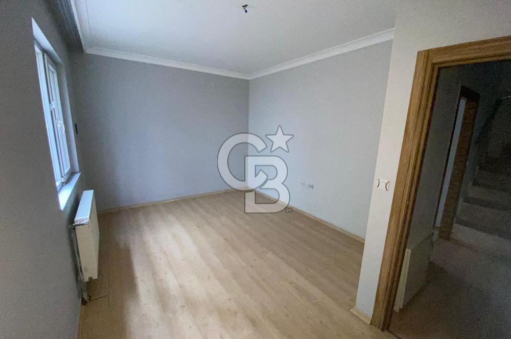 Etimesgut Süvari Mahallesinde Satılık Giriş kat Dublex 3+1 DAİRE