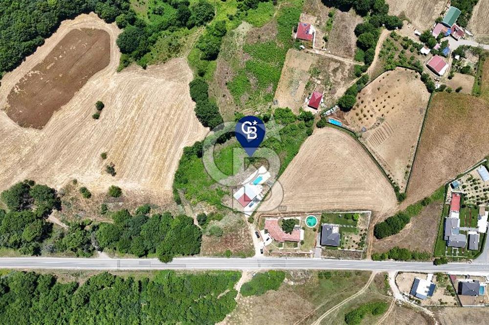 Şile Çengillide İçinde Havuzlu Evi Olan Yatırımlık Arsa