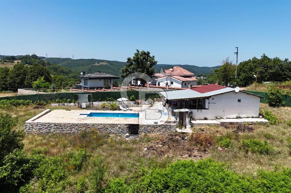 Şile Çengillide İçinde Havuzlu Evi Olan Yatırımlık Arsa